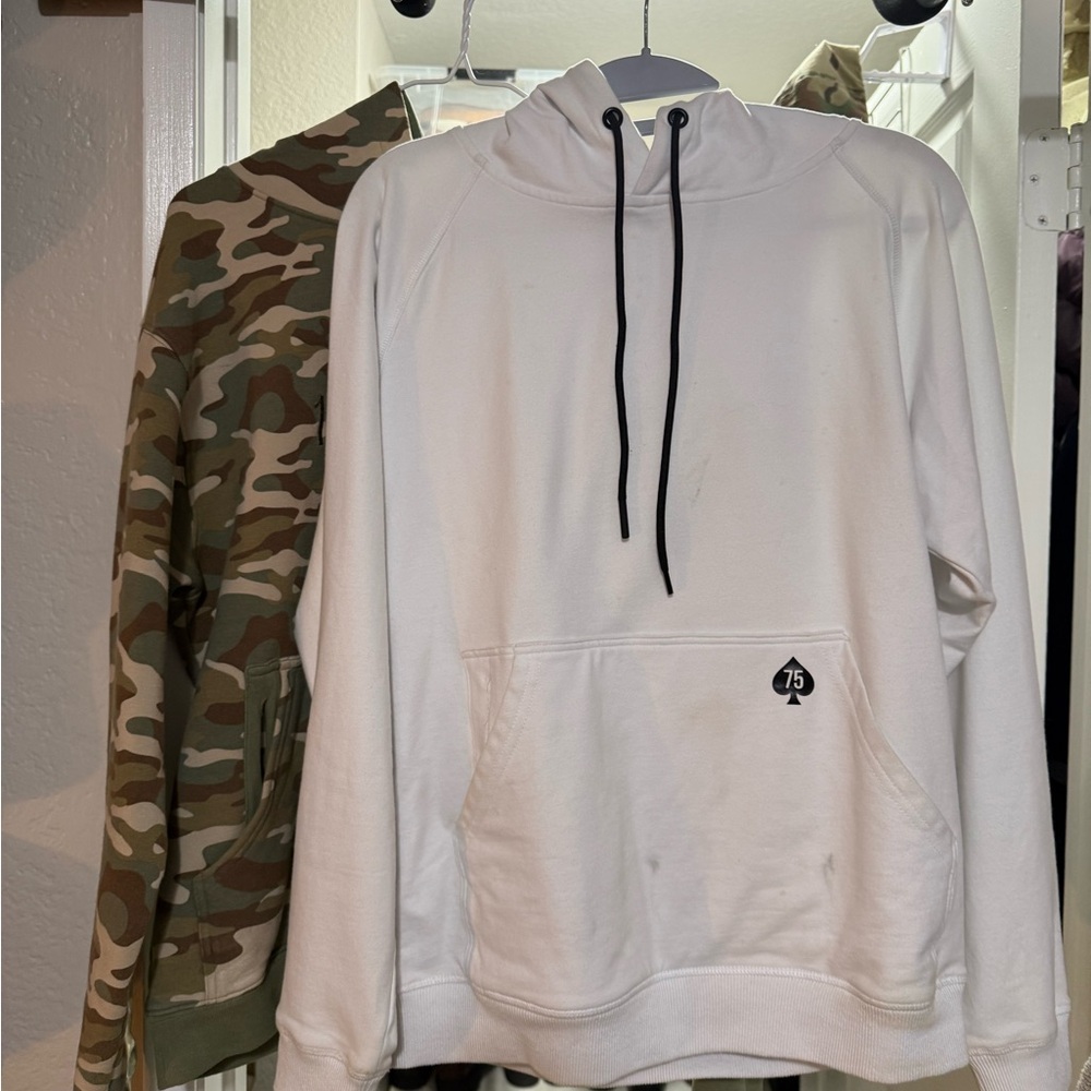 1st Phorm hoodie ( 75 hard )